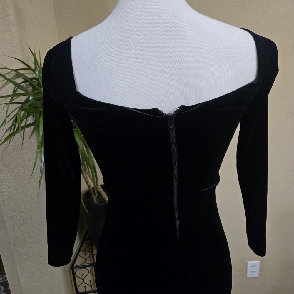 Windsor Womens Dress Velvet Witchy Whimsigoth Mermaid Maxi Black Party Vamp - Picture 3 of 10